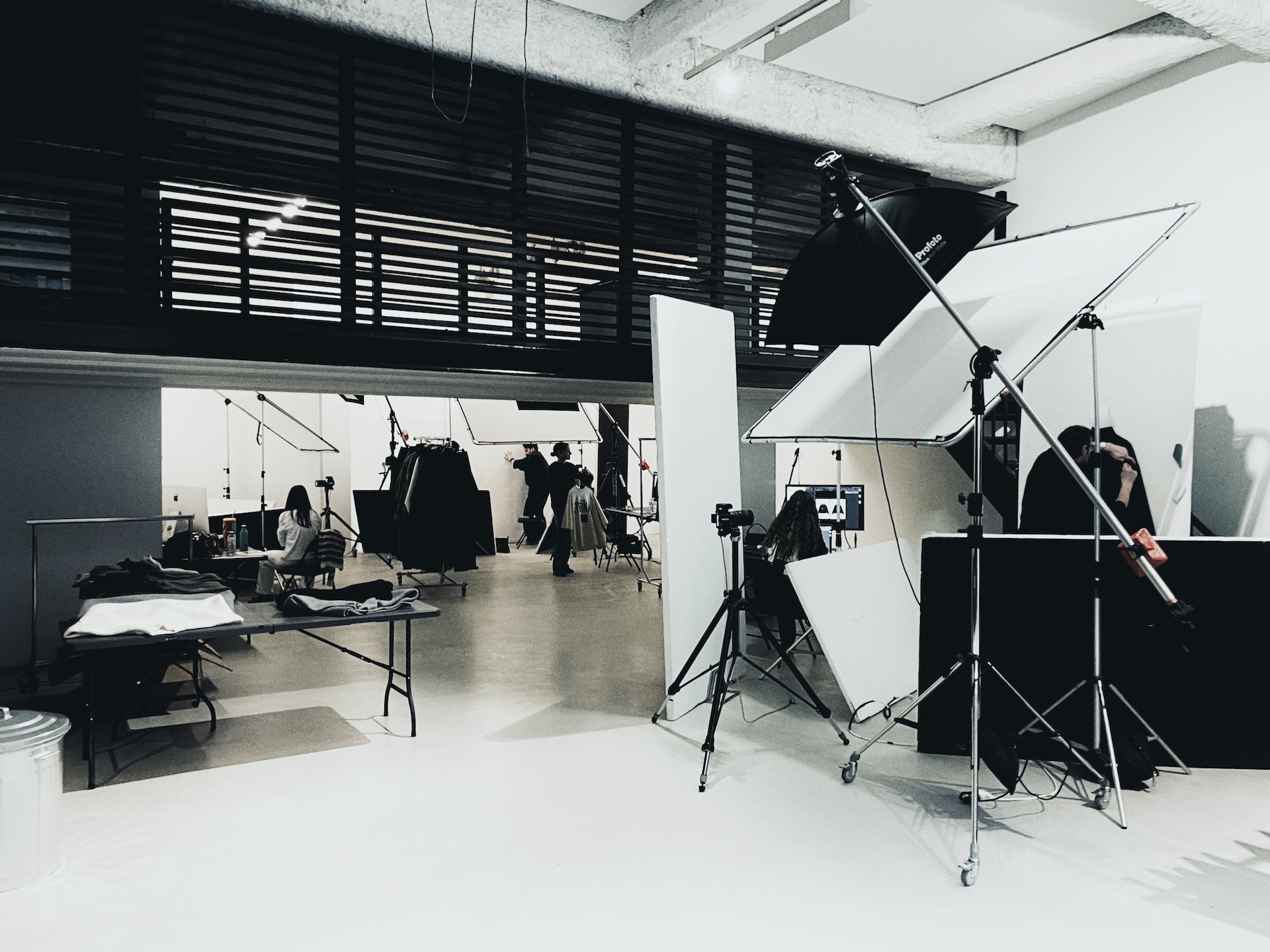 EPHOTO apre Studio Belleville: un nuovo hub creativo nel cuore di Parigi